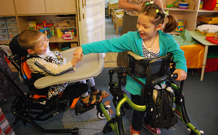 В Подмосковье откроется 10 центров дневного пребывания детей-инвалидов