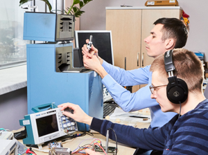 Разработки инженеров ГК «Исток-Аудио» исключат дефицит ТСР по слуху в России