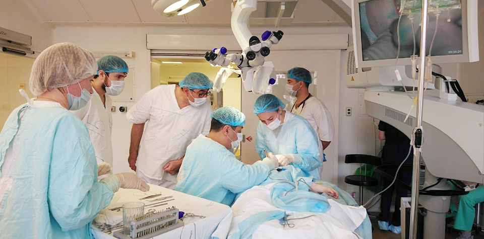В Екатеринбурге провели первые операции по установке систем кохлеарной имплантации Neurelec/Oticon Medical