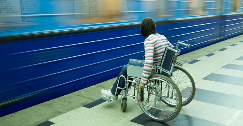 Правительство запускает пилотный проект долговременного ухода за инвалидами и пожилыми людьми